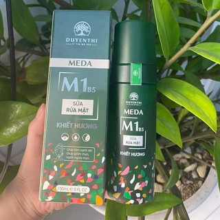 Sữa Rửa Mặt Duyên Thị Meda M1 B5 Tạo Bọt Dành Cho Mọi Loại Da (180ML)