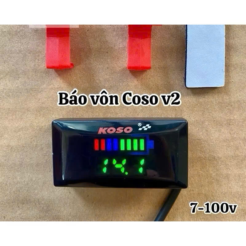 Đồng hồ báo vol Koso v2 có vạch 7-100v có pas gắn xe