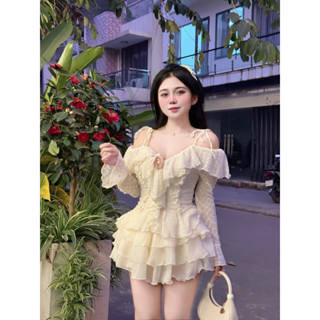 CD59 Set Trễ Vai Bèo Ren Tiểu Thư