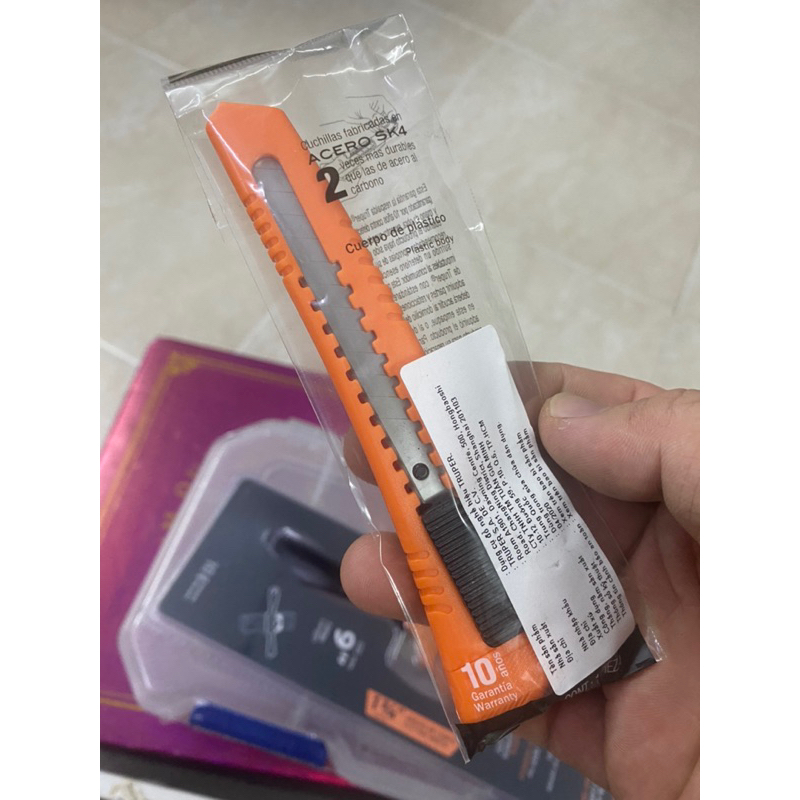 D.ao rọc giấy mini Truper (mexico)