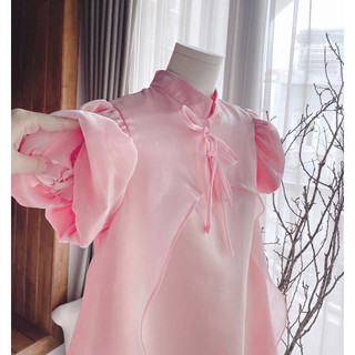 ĐẦM DOLL ĐÍNH HOA BÊN VAI