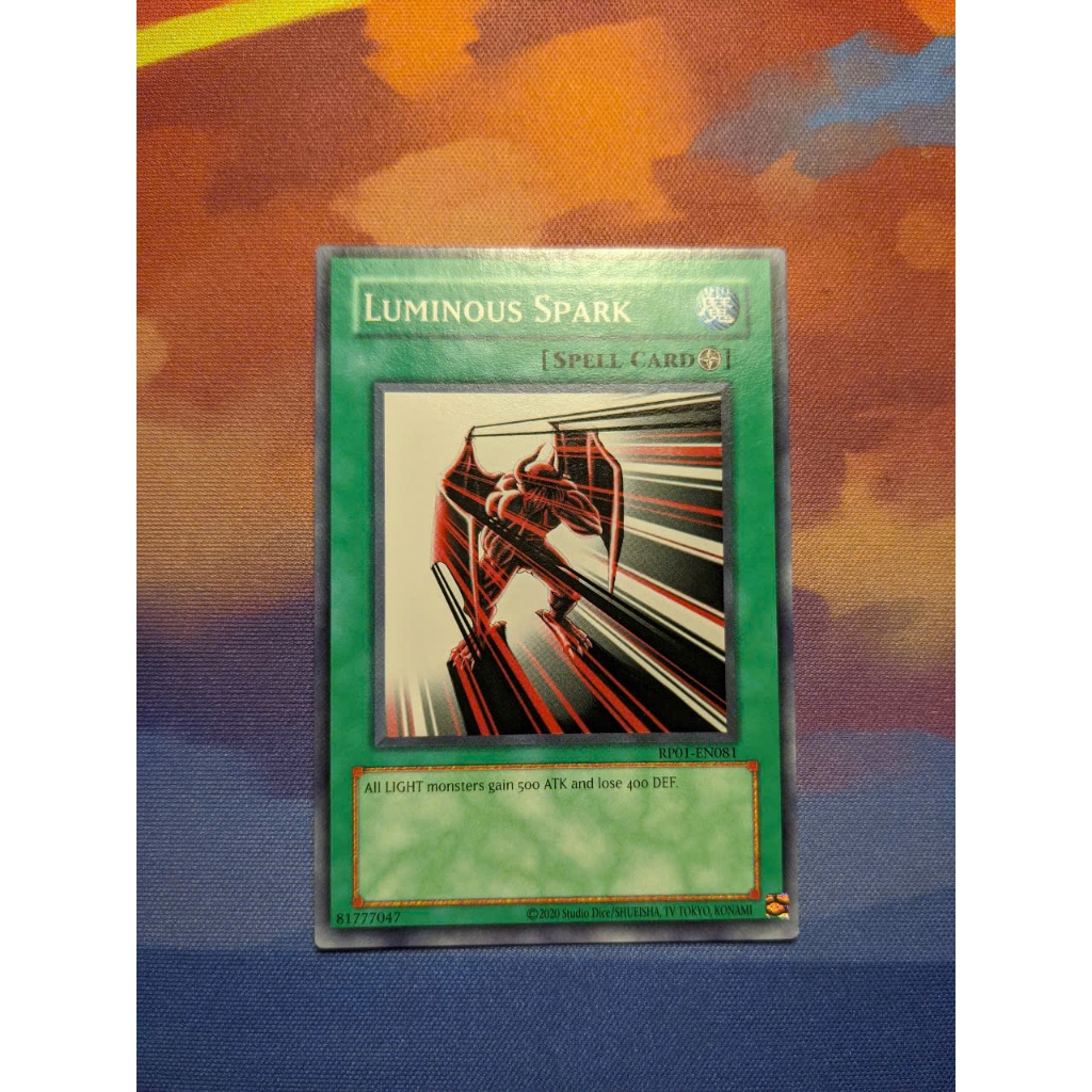 Lá thẻ bài Luminous Spark - RP01-EN081 - Common