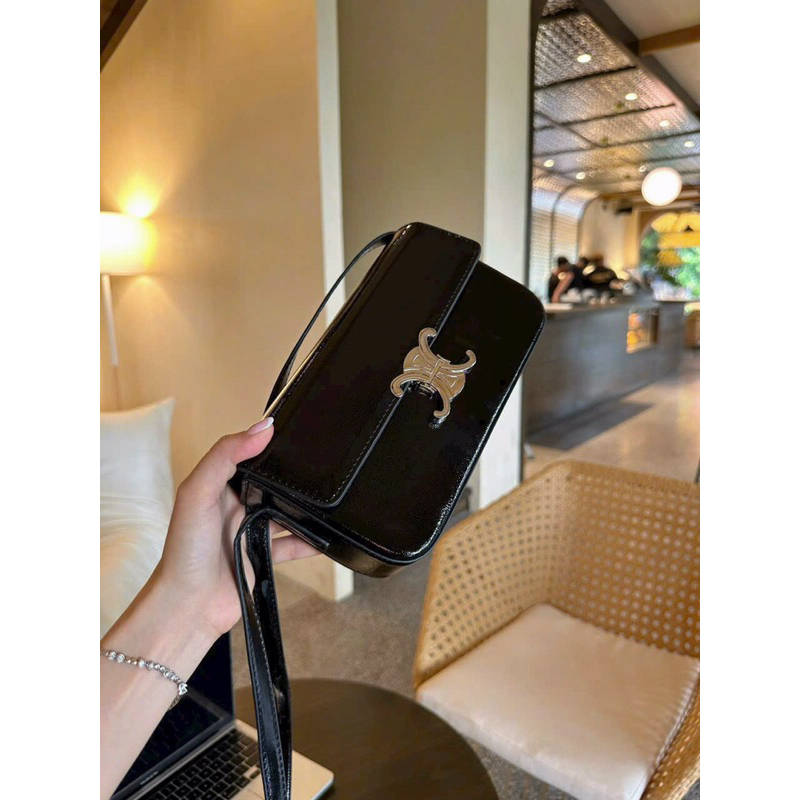 Túi kẹp nách da bóng,khoá cài(size 22)