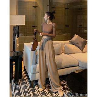 Áo Croptop Cổ Vuông Cộc Tay