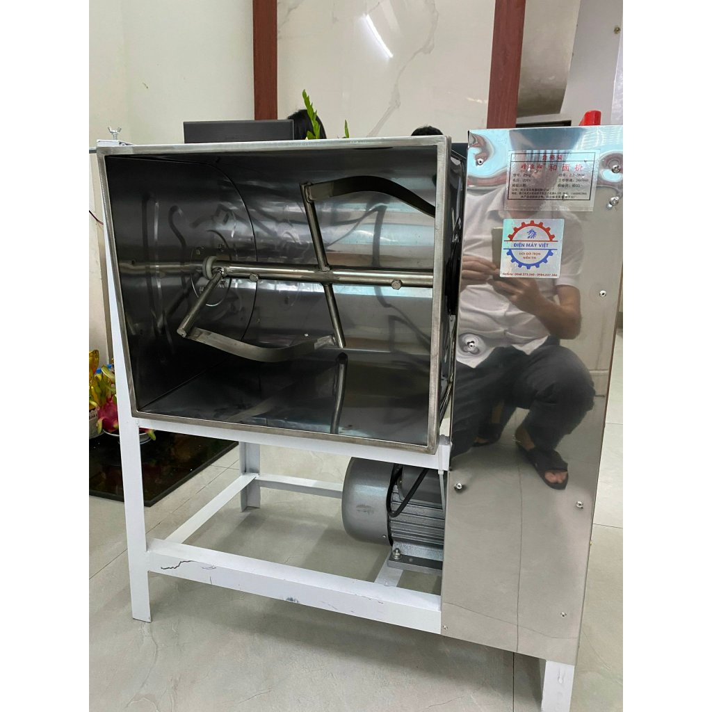 Máy trộn nằm ngang, trộn thực phẩm, trộn gia vị, bột cafe, bột ngũ cốc, trộn thịt, trộn bánh tráng 25-30kg/mẻ