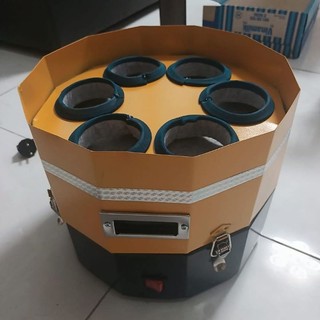 Máy lau 6 bi bida