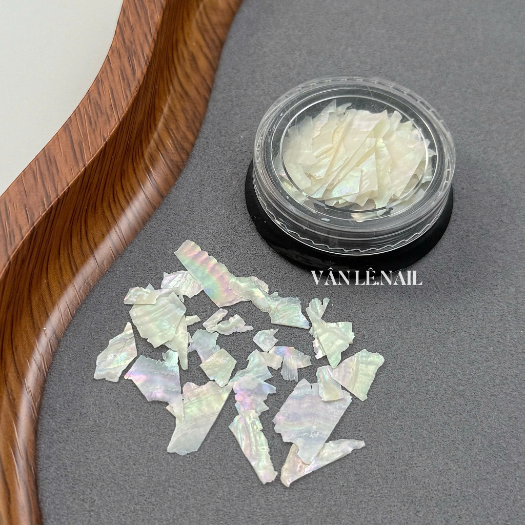 Phụ kiện xà cừ trắng trang trí móng đẹp