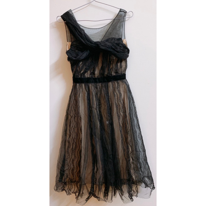 Đầm chính hãng Hàng hiệu elise ( size M)