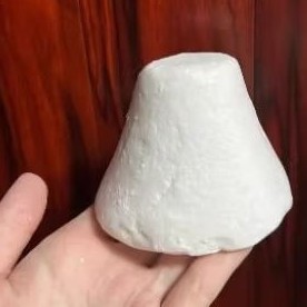 CHÍNH GỐC_SOAP SỮA DÊ TÂN CƯƠNG, XÀ PHÒNG SỮA DÊ TÂN CƯƠNG kèm túi lưới, Bột yujisan trắng da, xịt trắng da VC