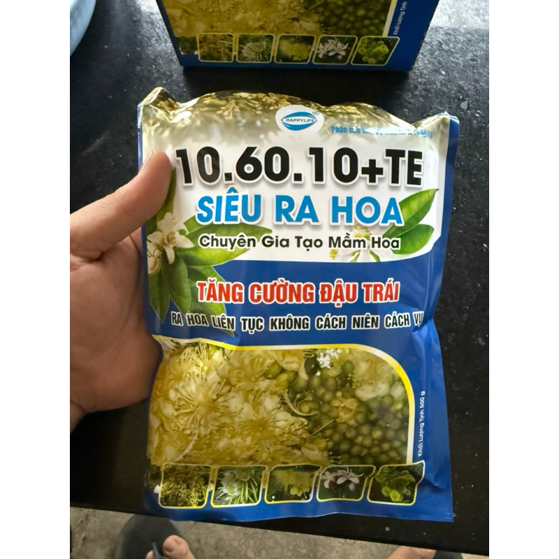 Phân bón lá Siêu ra hoa 10-60-10 +TE kích thích ra hoa đồng loạt , tạo mầm phân hoá mầm hoa