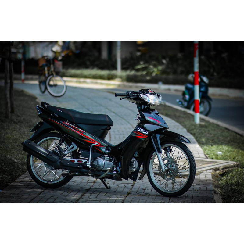 tem rời xe sirius đỏ đen mẫu tem zin cho xe đen decal chống nước