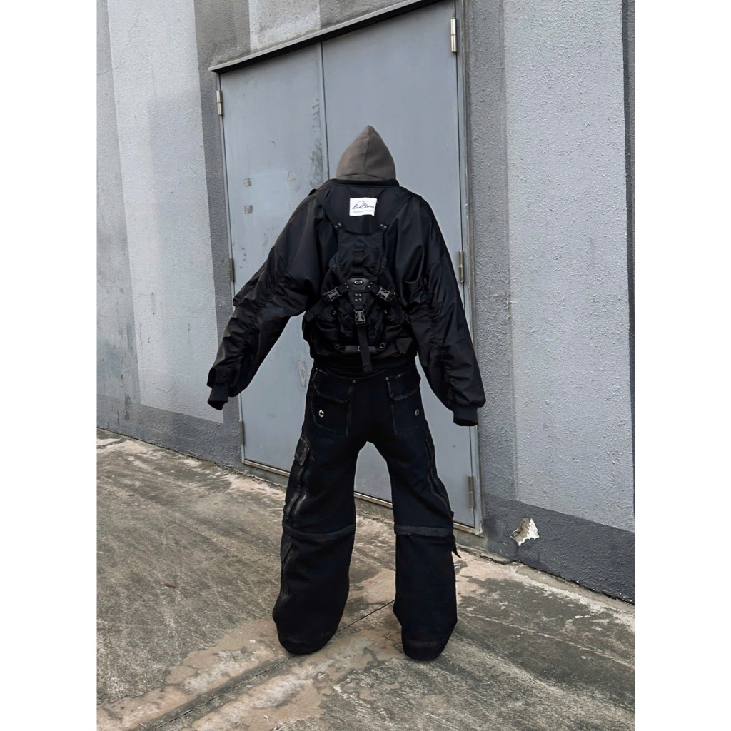 Bad Choices | Áo Bomber dù Zipper Jacket Signature tay nhún form Boxy | BigBuy360 - bigbuy360.vn
