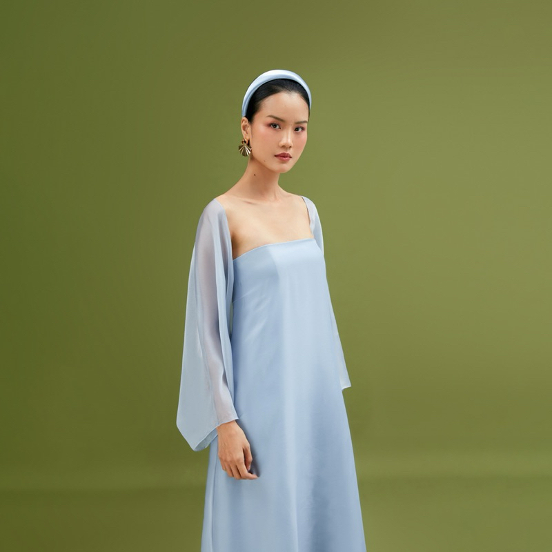 [WEWEAR] Áo khoác chất liệu tơ hàn siêu nhẹ freesize NOOR CARDIGAN | BigBuy360 - bigbuy360.vn