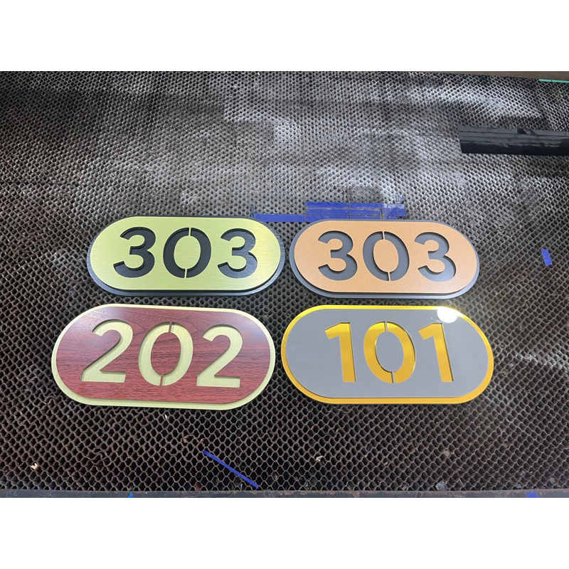 Bảng số phòng 2 lớp cắt CNC theo yêu cầu