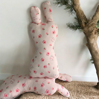  Gối ôm tai thỏ xô muslin Nhà Sâu 