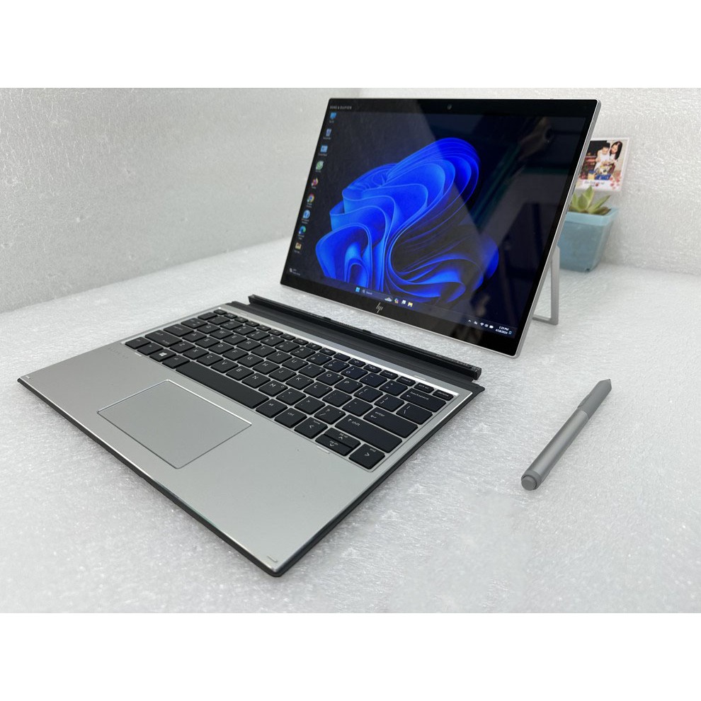 HP Elite X2 G8 Core i7 1185G7 màn hình 13-Inch FHD cảm ứng tách rời phím