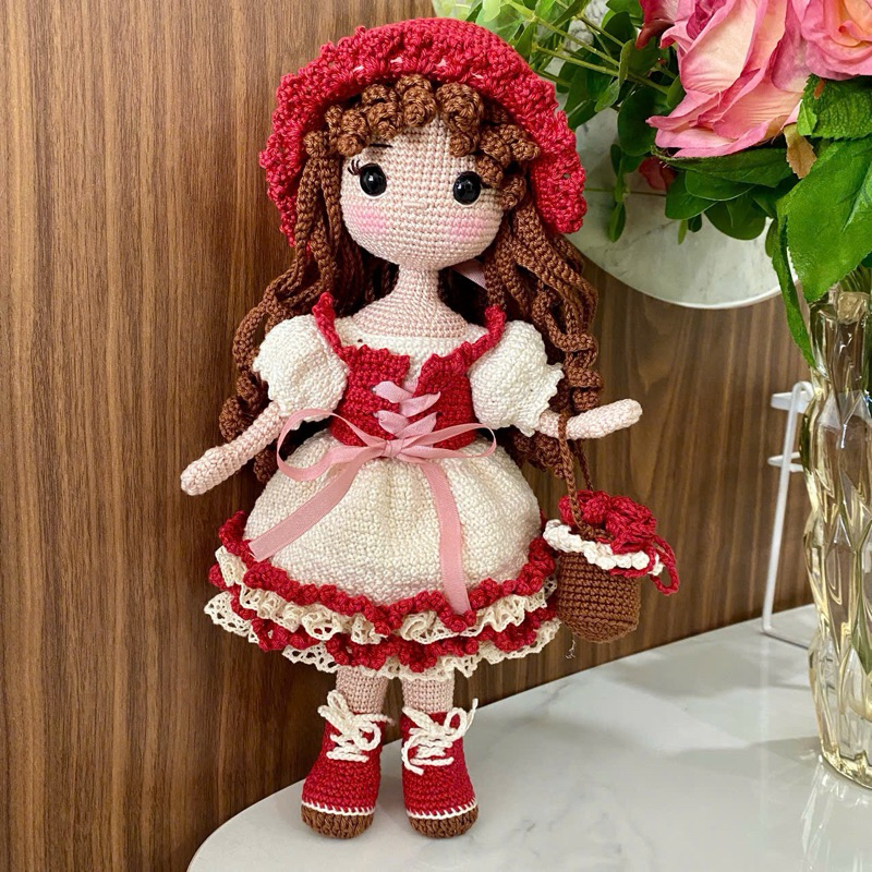 Búp bê Valeria handmade bằng sợi cao cấp nhập khẩu từ Đức