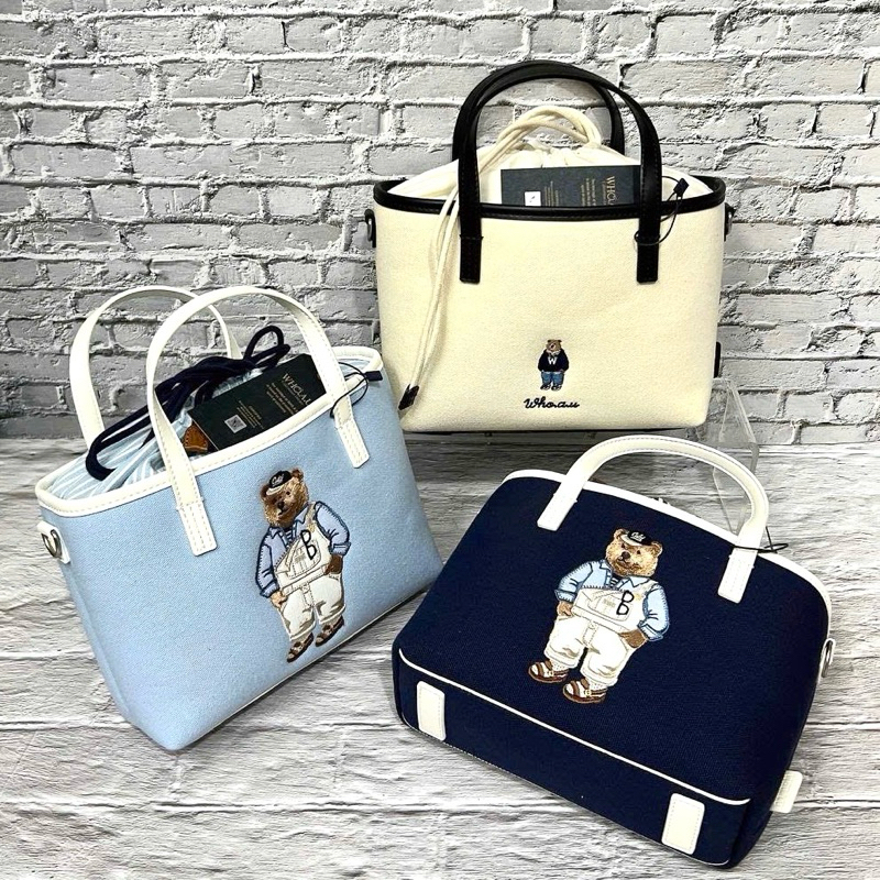 CHÍNH HÃNG - WHOAU BEAR CANVAS TOTE BAG NAVY/BLUE/CREAM - Túi xách có quai, đeo chéo, màu xanh đen/ 