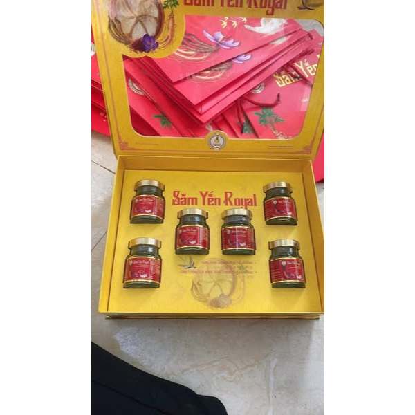 SÂM YẾN ROYAL - Hộp quà Tết với tổ yến chưng, hồng sâm, đông trùng... - Hộp 6 lọ 70ml - NT Bình An