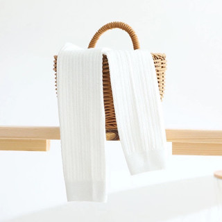 Quần tất trắng cho bé