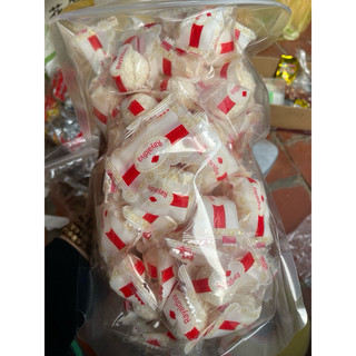 sỉ bịch 500gr bánh kẹo nhân socola trắng phủ dừa bên ngoài thơm ngon béo ngậy tốt cho sức khoẻ hàng ngon loại 1
