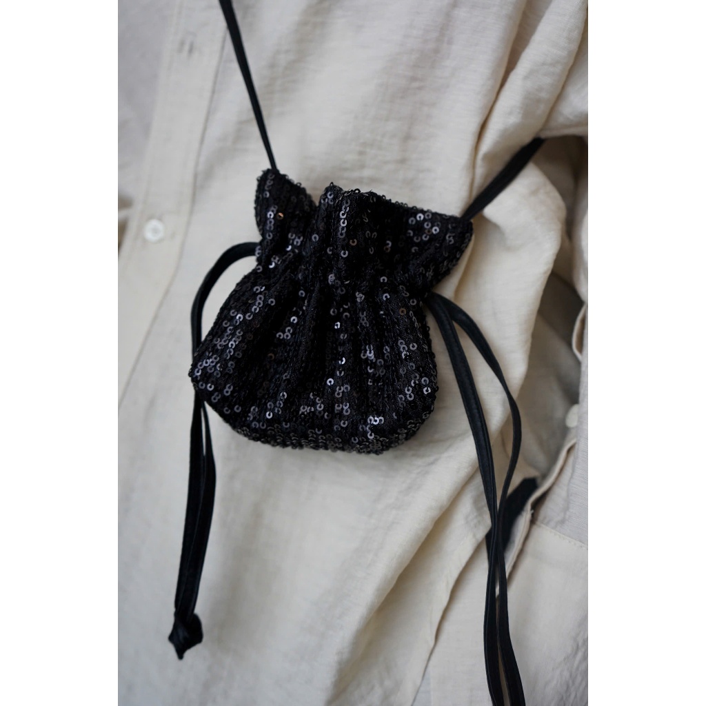 /ou'ba:d/ - TÚI VẢI DÂY RÚT màu ĐEN và BẠC lấp lánh 2 size lớn, nhỏ