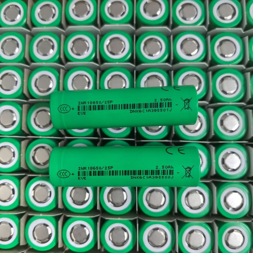 Pin EVE 18650 - 12C Xanh Chính Hãng, Dung Lượng 2500 mAh Xả 30A