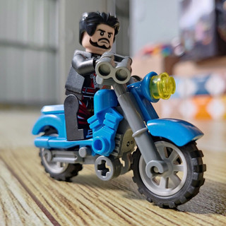 Mô Hình 7 Xe Mô Tô + 7 Nhân Vật Đồ Chơi Cho Bé