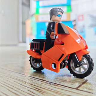 Mô Hình 7 Xe Mô Tô + 7 Nhân Vật Đồ Chơi Cho Bé
