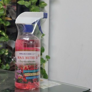 chai xịt 500ml phân nước sô 2 giúp kích hoa, nở hoa cho cây cảnh.