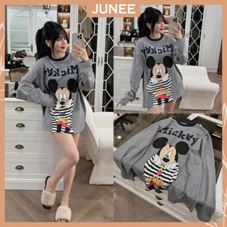 Áo Thun Nữ Dài Tay Cổ Tròn Hình In Mickey Phối Chữ In 2 Mặt Dáng Rộng Freesize