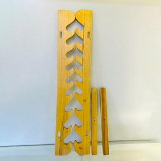 Giá Treo Sáo Trúc Gỗ Quế