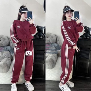 Set bộ nữ áo nỉ das dài tay kẻ sọc kèm quần jogger bo chun thu đông bộ mặc nhà Nữ Dáng Hàn Quốc hottrend 2025