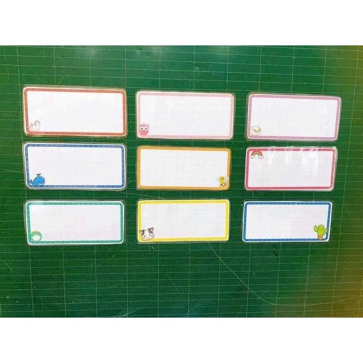 Thẻ từ chữ nhật kẻ ô ly. kích thước 7*21cm. Ep plastic viết xoá được sẵn nam châm gắn bảng