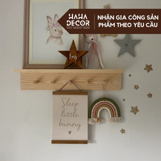 Kệ treo tường bằng gỗ tự nhiên sơn phủ chống ẩm mốc KGTT01