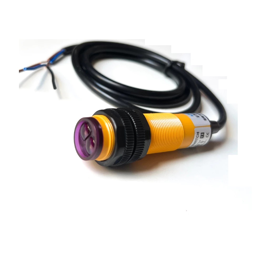 Cảm Biến Khoảng Cách E3F-DS30C4 30CM 6-36V NPN, PNP - Phát hiện vật cản trong 30cm- cảm biến Rửa tay