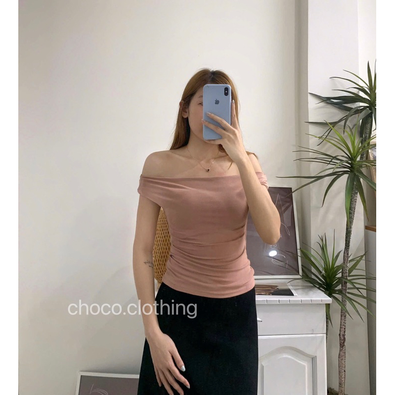 Áo mặc được 3 kiểu, áo trễ vai tay ngắn nữ phối được đa dạng phong cách. | BigBuy360 - bigbuy360.vn