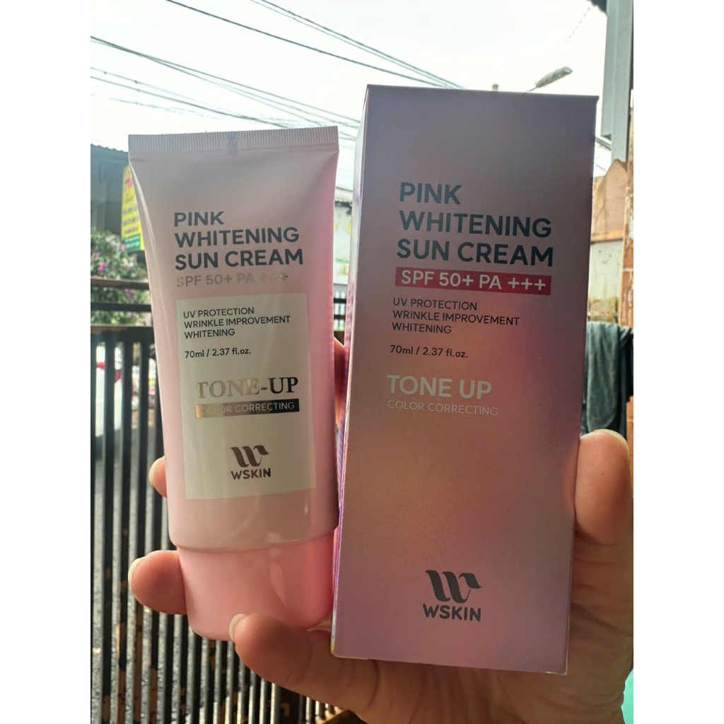 50ml_Kem Chống Nắng WSKIN Essence Sunscreen SPF50+ PA++++ dưỡng trắng và nâng tone