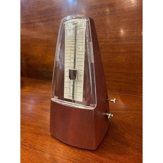 Máy đánh nhịp Metronome màu gỗ chất liệu nhựa có tiếng chuông dùng để luyện đàn, nhịp độ