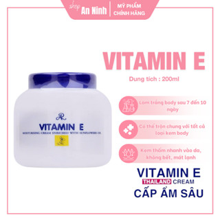 Kem Dưỡng Ẩm Vitamin E Thái Lan (Nắp xanh dùng cho Body & Face) 200g Chính Hãng