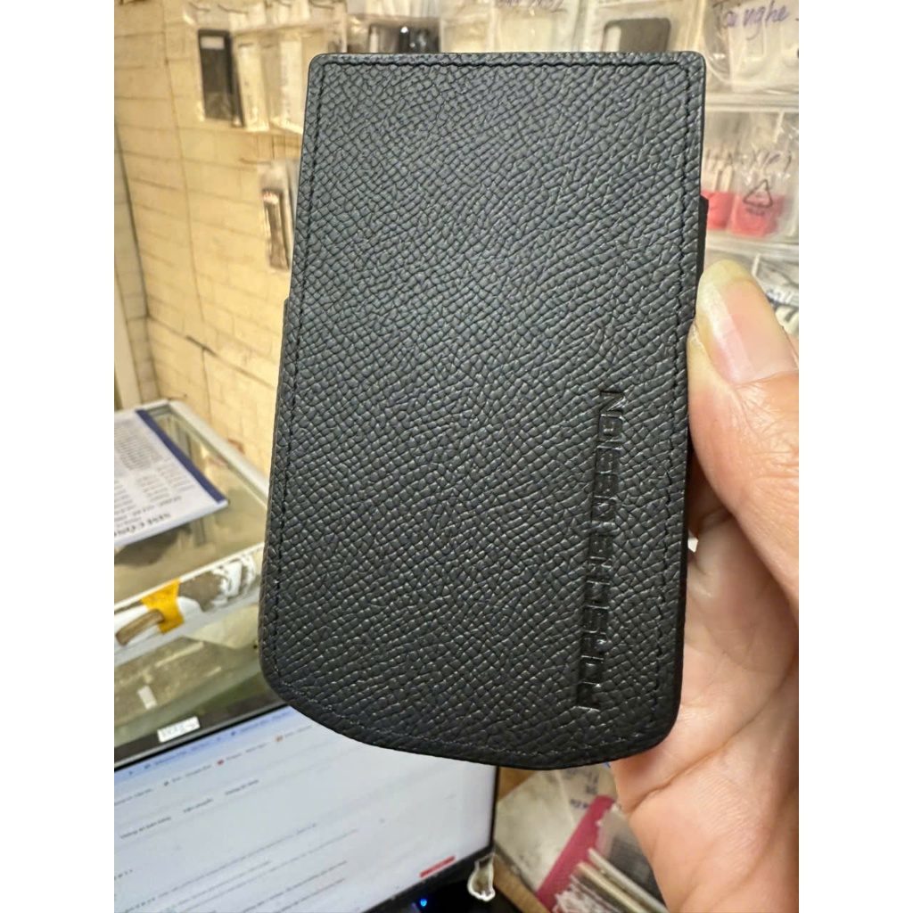 Bao da blackberry 9983 PORSCHE DESIGN