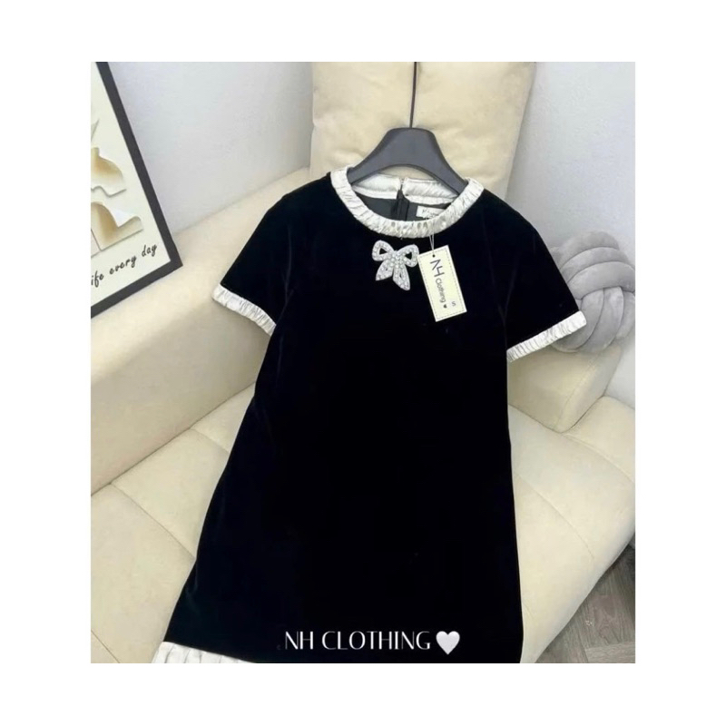 Váy nhung nơ nhỏ giữa ngực,đầm bầu xinh diện Tết dáng xuông đuôi cá mặc siêu xinh