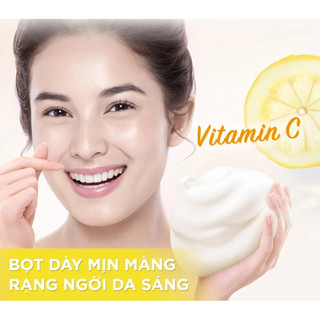 Sữa rửa mặt Garnier Tạo Bọt Light Complete Brightening