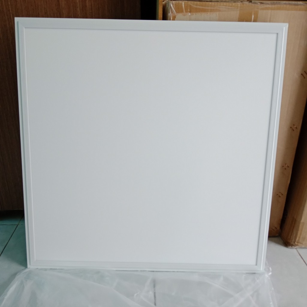 Bộ đèn LED âm trần 60x60 50W RẠNG ĐÔNG ( sáng trắng 6500K)