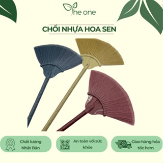 Chổi nhựa quét nhà Hiwa. Lông chổi mềm, k rụng, quét sạch bụi mịn, vệ sinh được với nước