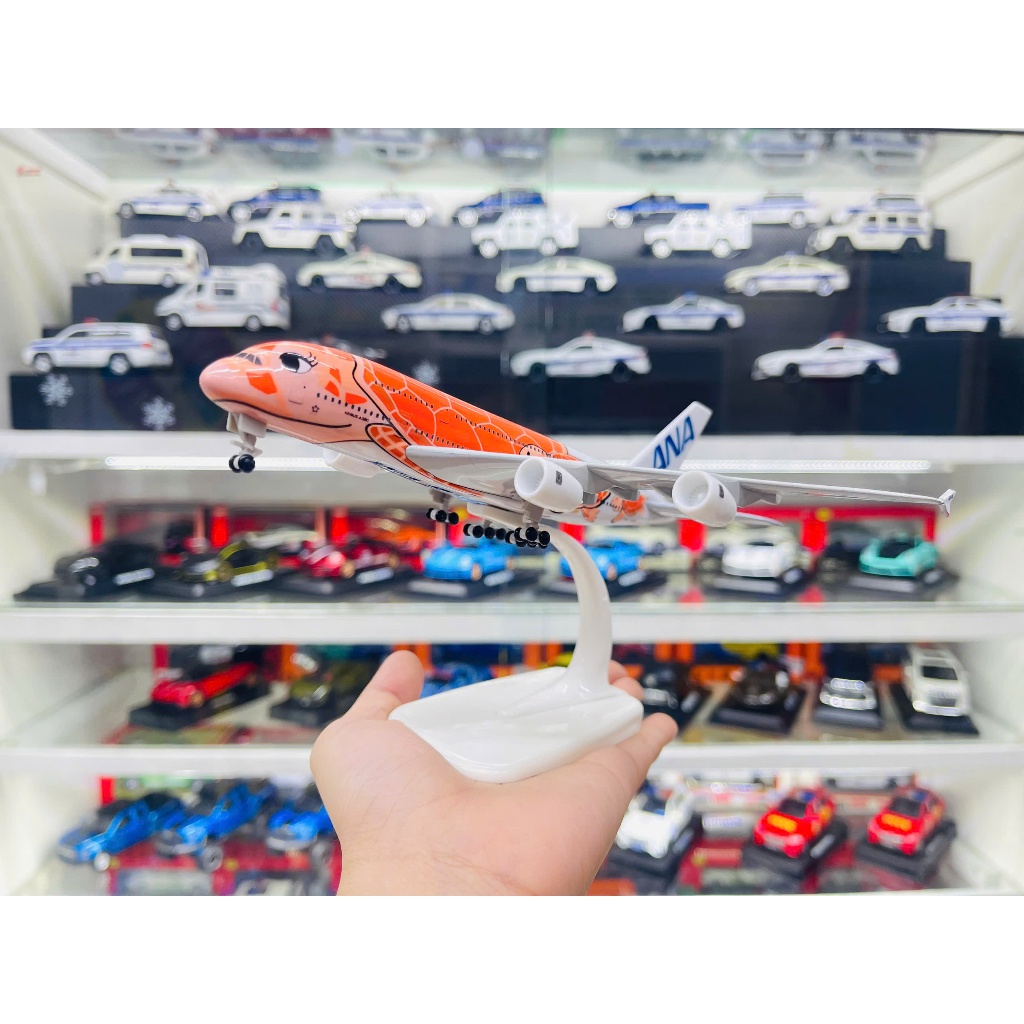 Mô hình máy bay Nhật Bản ANA Airlines Airbus A380 orange kích thước 20cm MB20088