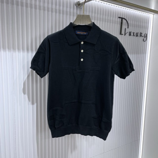 ⚜️[HÀNG CAO CẤP] – Áo Polo Len 1.V Đen Hoạ Tiết Logo Hoa To Monogram - Áo Polo Nam Nữ Cao Cấp L1 Dluxury