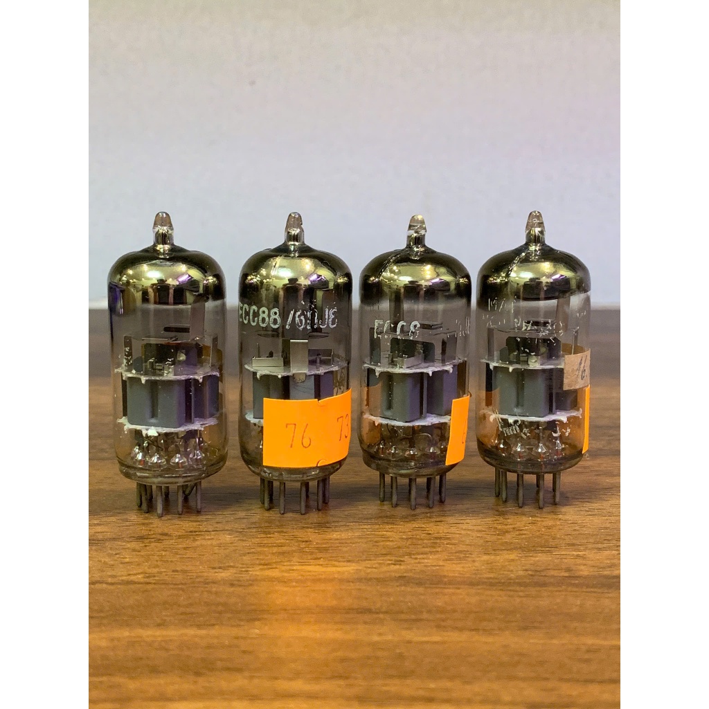 Bóng đèn E88cc/Ecc88/6DJ8/ 6922 – Amperex