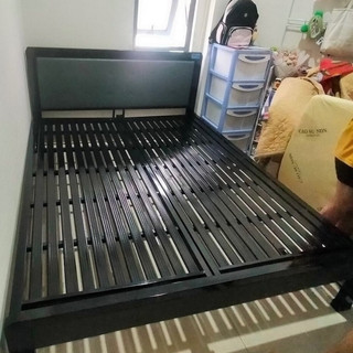 Giường sắt đơn, khung hộp vuông 4x8 nhiều mẫu mới, hiện đại cho quý khách hàng lựa chọn.