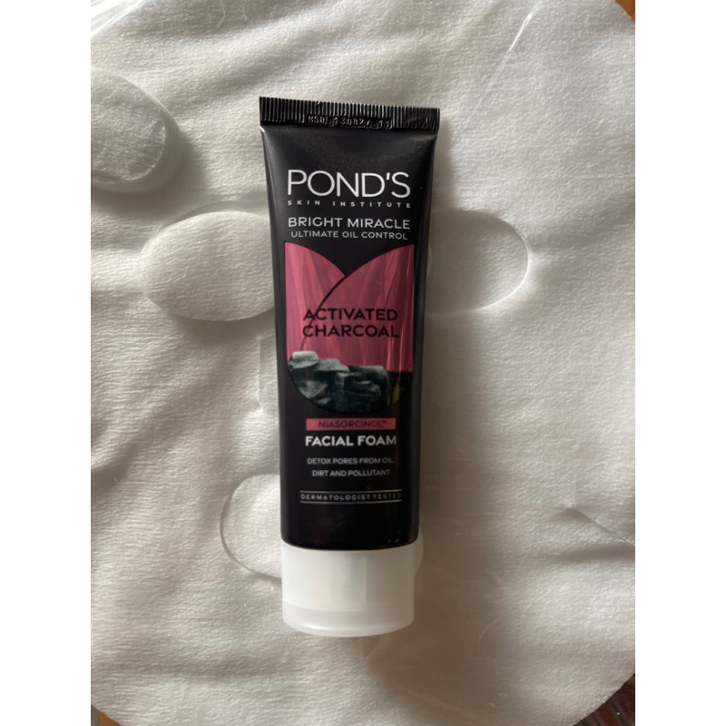 Sữa rửa mặt pond's 50g